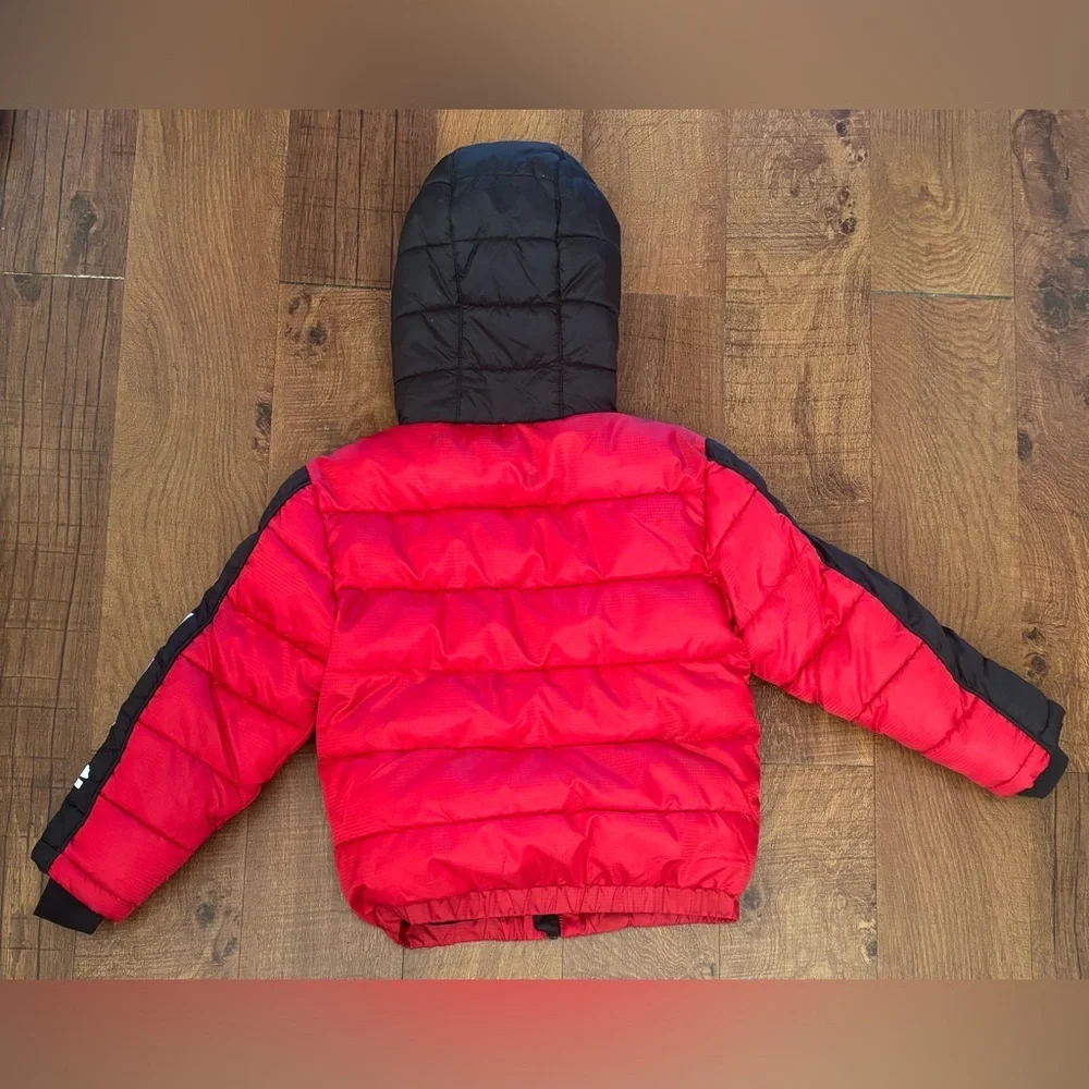 air Jordan full zip winter puffer jacket/coat with hood Size small 8-10 years